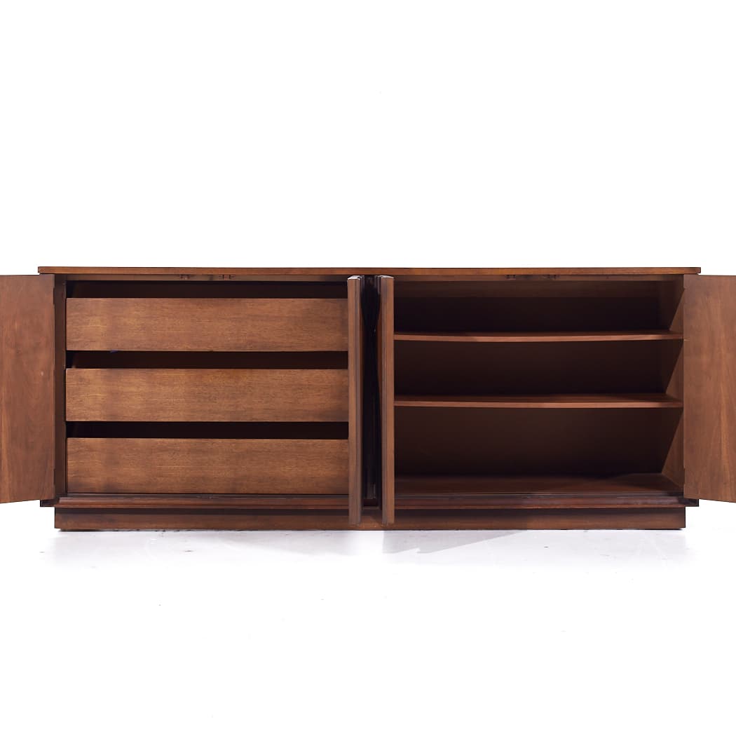 Broyhill Brasilia Walnut Credenza — alternate view 4