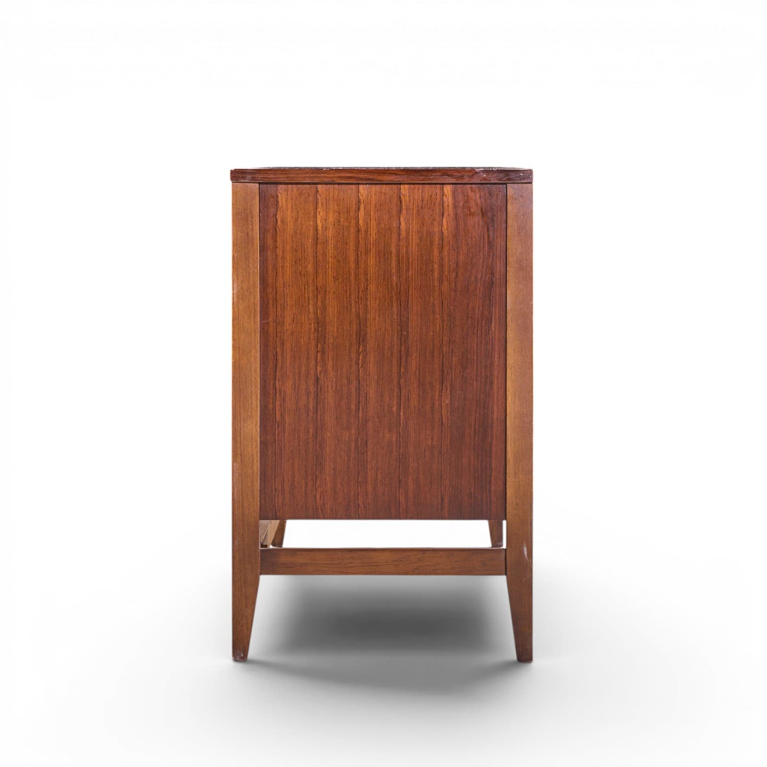 Broyhill Furniture Lenoir N C Broyhill Brasilia Rosewood Credenza - 0564 — alternate view 4