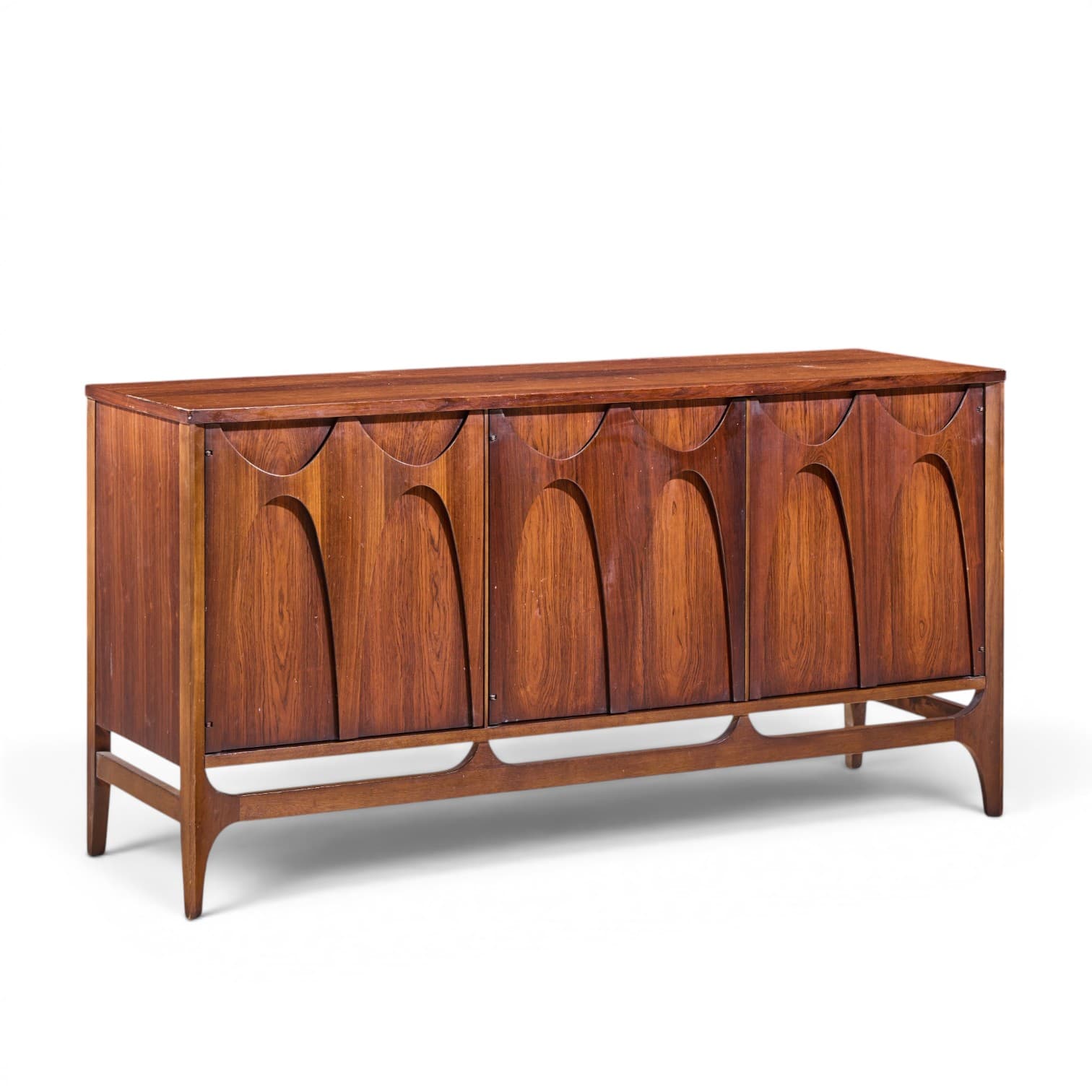 Broyhill Furniture Lenoir N C Broyhill Brasilia Rosewood Credenza - 0564